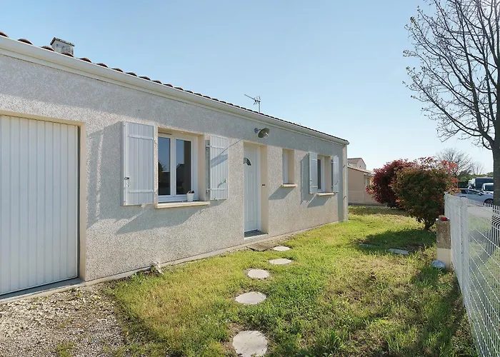 Holiday home Maison Soleil *